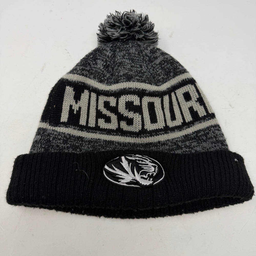 Missouri Beanie Unisex OSFM Black NCAA Football Pom Top of the World EUC